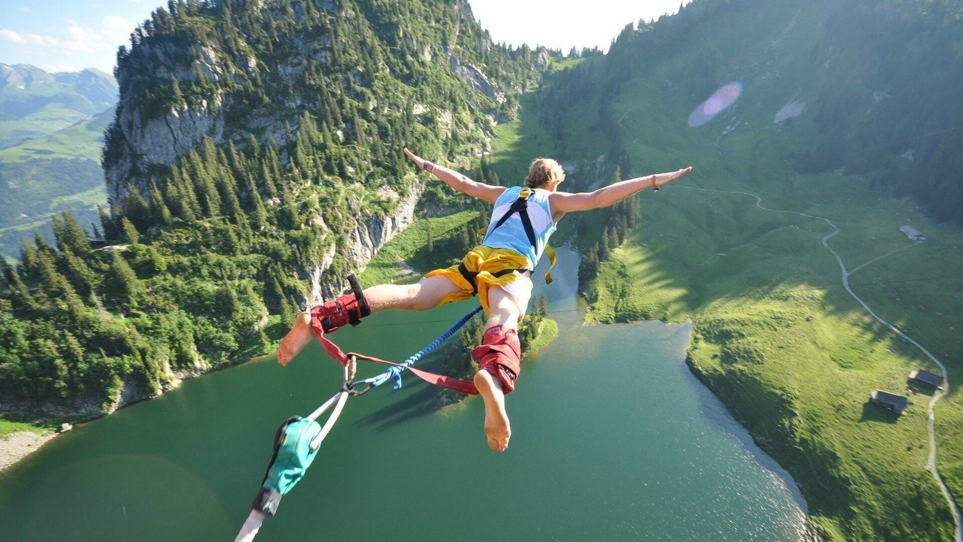 E组暗流涌动,捷克铁骑碾碎越南,久保建英一剑封喉,这届世界杯的攻守转换让人窒息